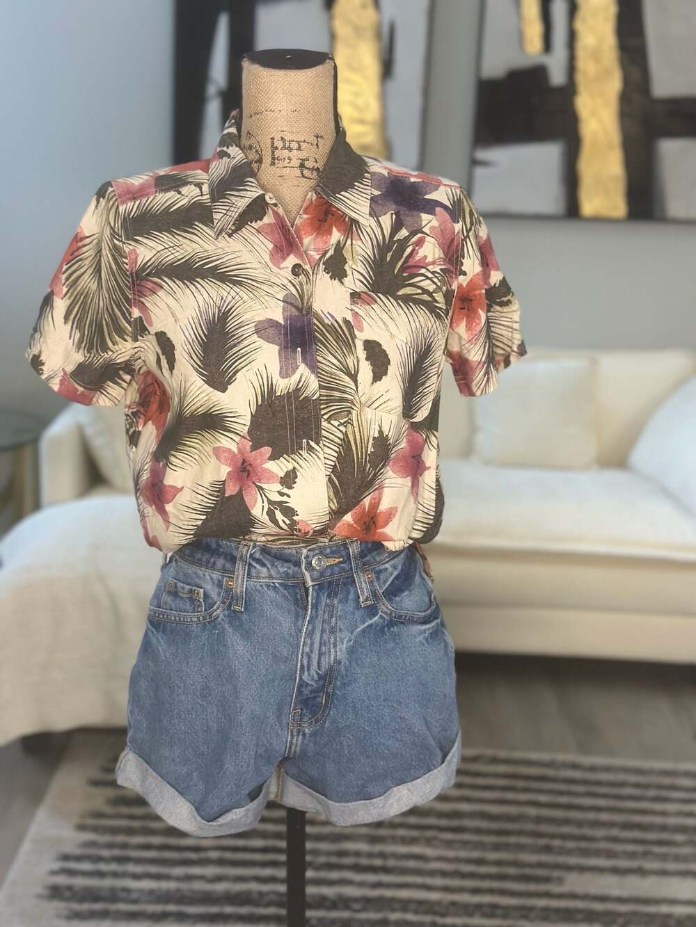 Dress Barn Petite Floral Silk Short Sleeve Button Down Shirt Size PS